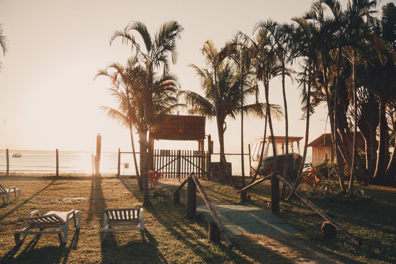 A Ilha Verde Hotel Pousada Na Praia メーウ島 エクステリア 写真